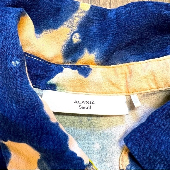 Women’s Tie Dye Button Up V Neckline Blouse Top Size S - Picture 7 of 11